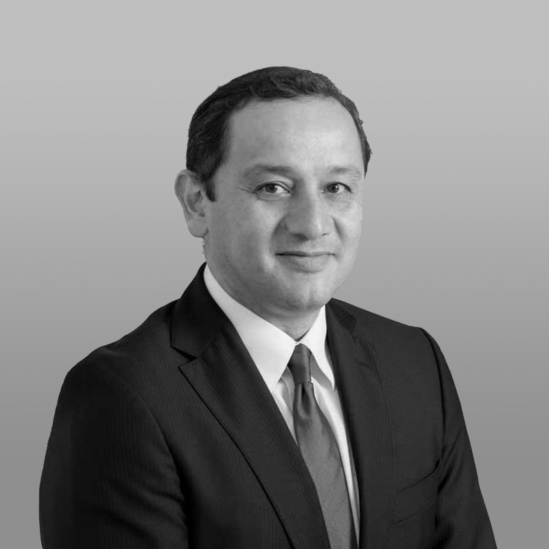 Luis Hernández B.